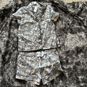 J crew 2 piece button down short pajamas
